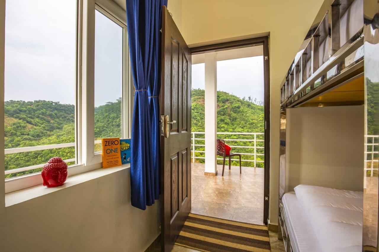 Zostel Vagamon Hostel Ngoại thất bức ảnh